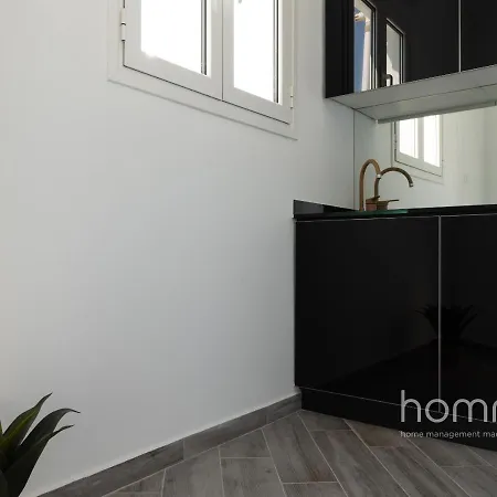 Apartment 22sqm Tiny Homm Rooftop Flat & Patio Acropolis View